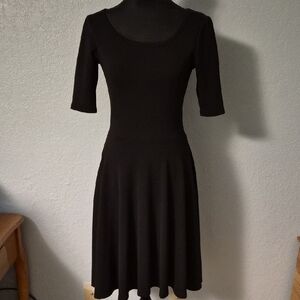LuLaRoe Classic Black 1/2 Sleeve Dress